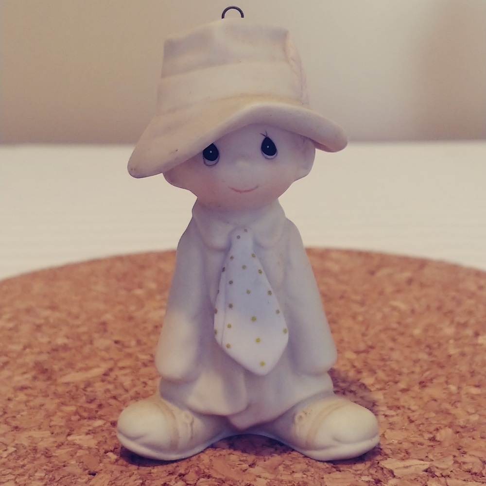Precious Moments Ornament "To a Special Dad"